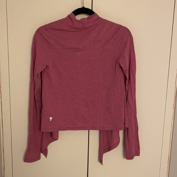 Ivivvas Four’s A Charm Convertible Wrap - Picture 2 of 5